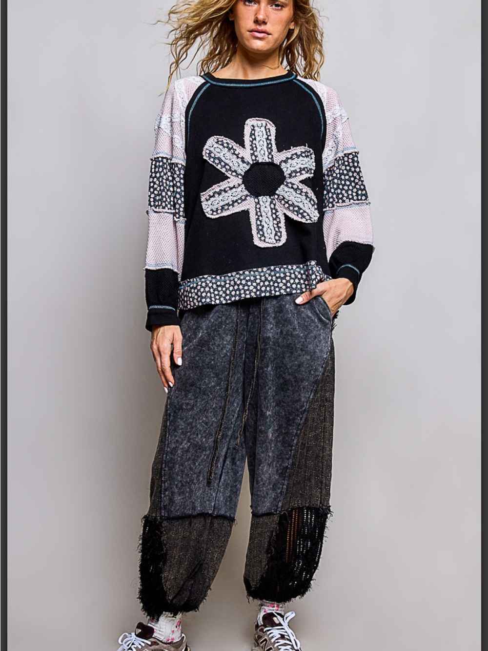 POL Thermal Waffle Knit Black & Pink Floral Patchwork Pullover Top - Picture 3 of 7